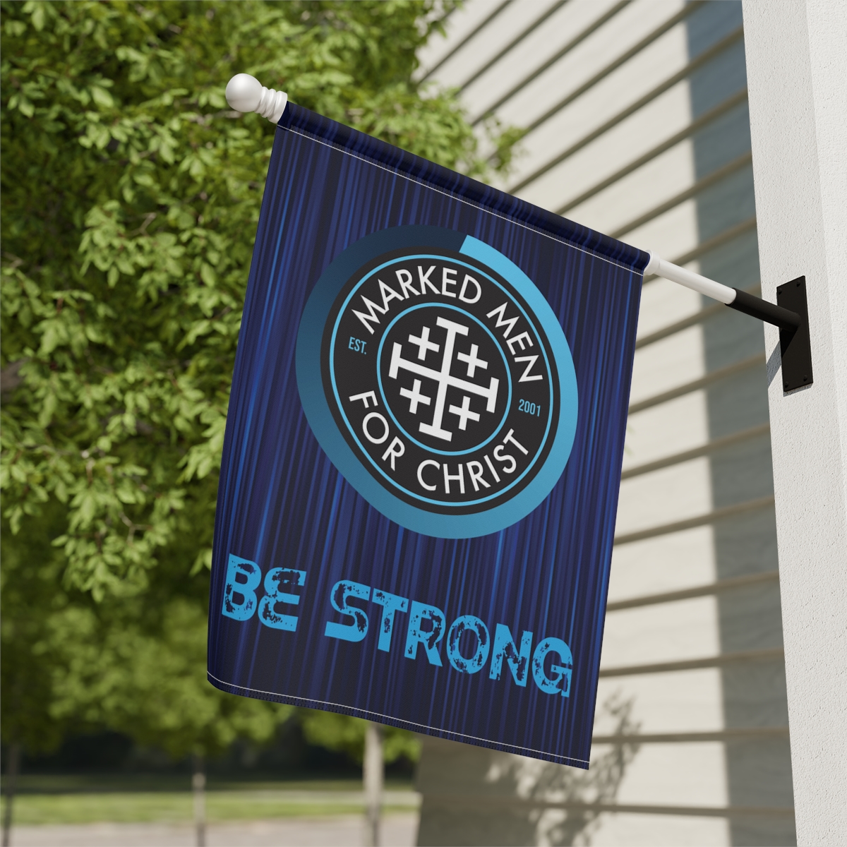 "BE STRONG" Garden & House Banner